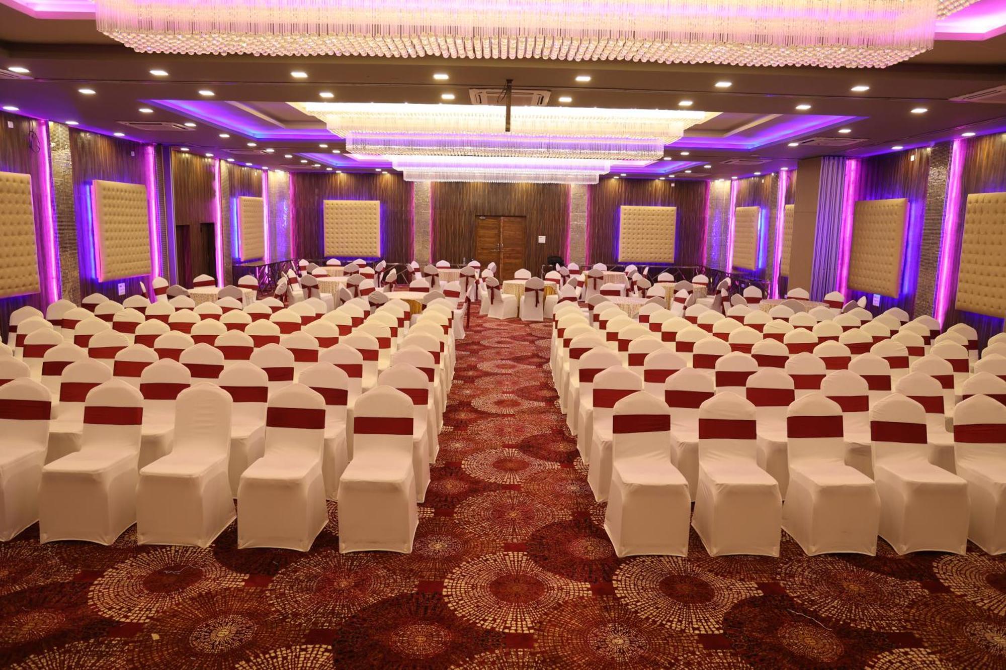Dan Resorts & Weddings Boisar Exterior photo