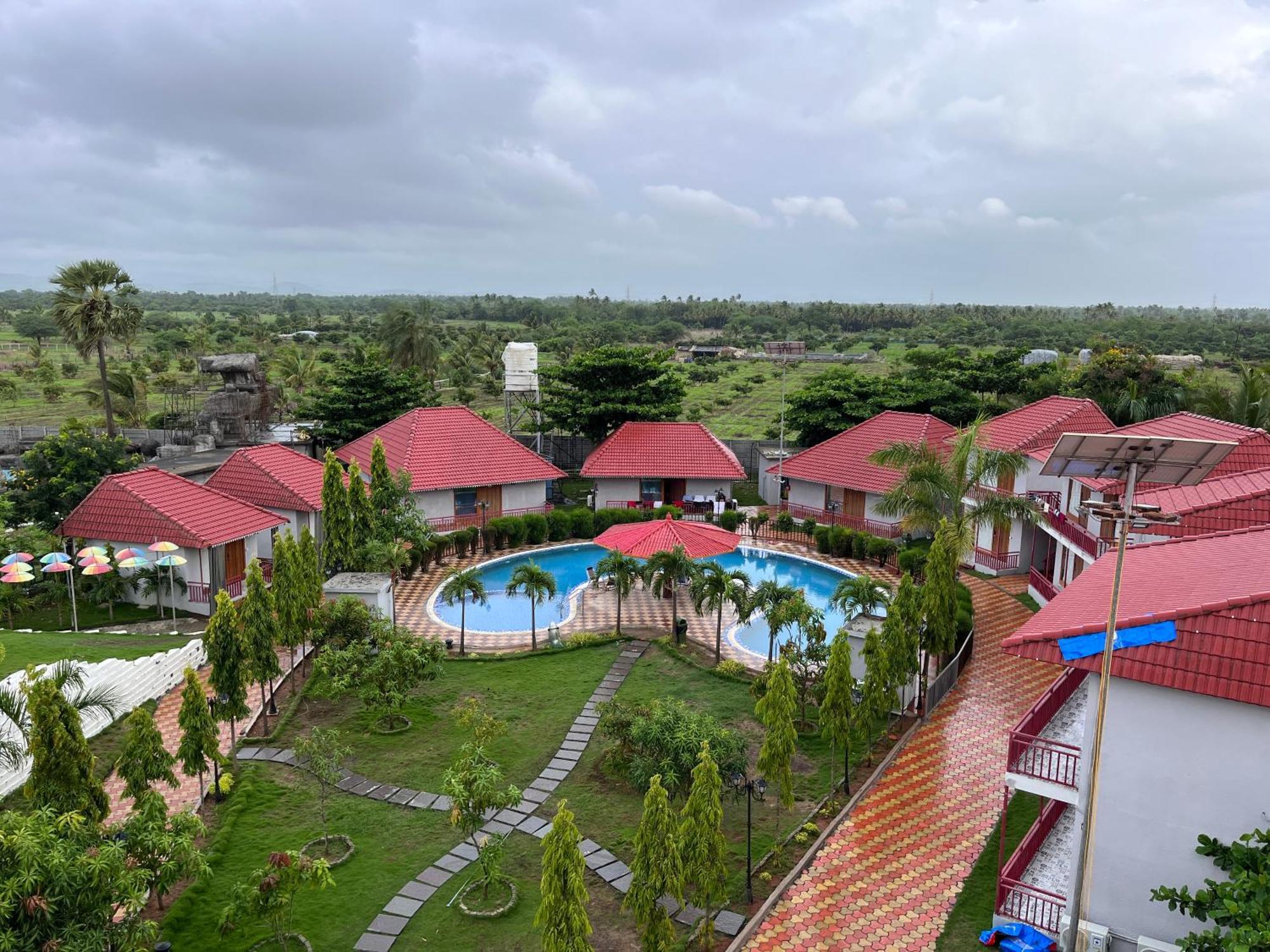 Dan Resorts & Weddings Boisar Exterior photo